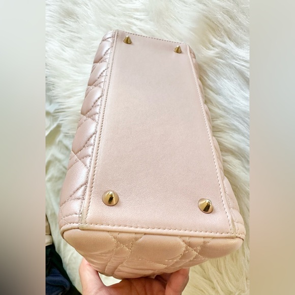 Christian Dior Lady Dior Bag Cannage Quilt Lambskin Medium Metallic Beig… - Picture 6 of 12